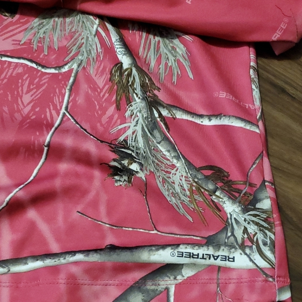 Realtree Pink and Brown Camouflage Half-Zip - Picture 5 of 9